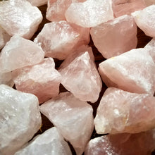 Load image into Gallery viewer, Rose quartz (rough)