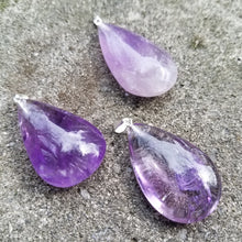 Load image into Gallery viewer, Crystal teardrop pendants
